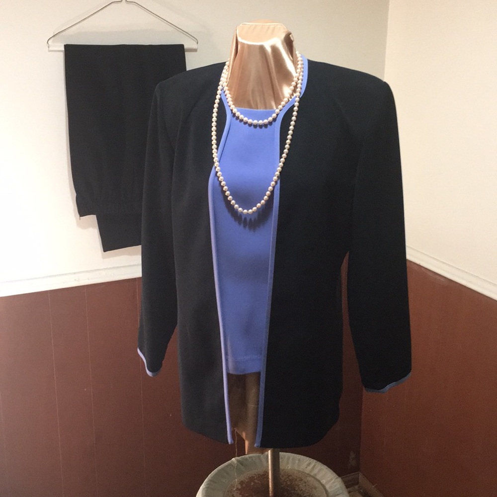 Suit